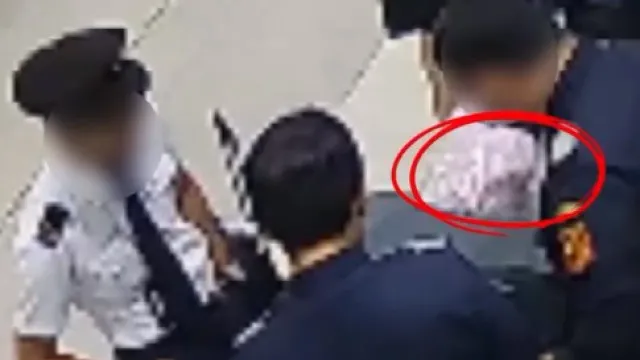 o-momento-em-que-piloto-e-apanhado-com-70.114-doses-de-ecstasy-em-jacarta