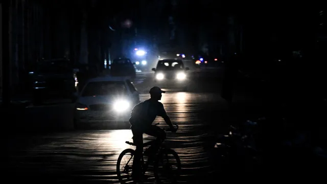 eletricidade-em-cuba-reposta-apos-6.o-apagao-do-ano:-“a-nova-normalidade”