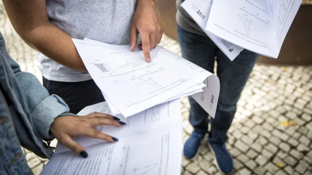 ajuste-direto?-contrato-entre-eduqa-e-deloitte-ja-foi-publicado