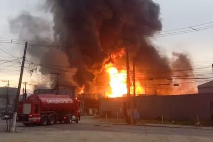prefeitura-interdita-entorno-de-fabrica-atingida-por-incendio-em-sp