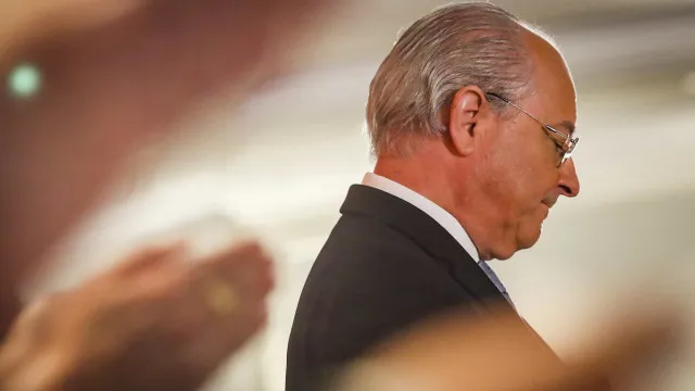 rui-rio-critica-lucros-da-banca-e-avisa:-“nao-vai-acabar-bem”