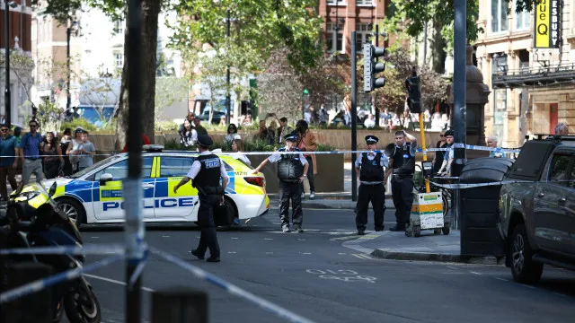 mulher-acusada-de-esfaquear-quatro-homens-fica-sob-custodia-em-londres