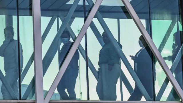 eua-procuram-localizar-migrantes-deportados-para-cobrar-lhes-multas