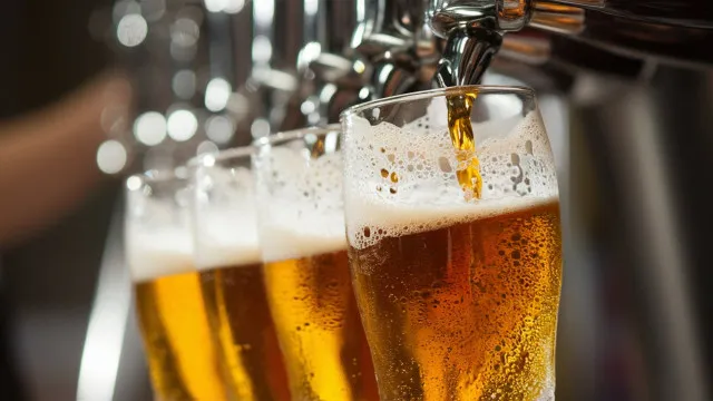 vendas-de-cerveja-sobem-1,67%-ate-junho,-a-boleia-das…-sem-alcool