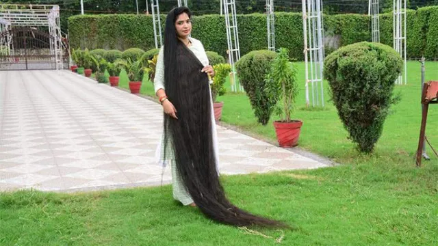 esta-mulher-tem-o-cabelo-mais-comprido-do-mundo-(nao-o-corta-desde-2015)