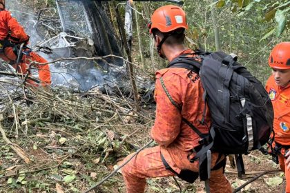 quatro-pessoas-morrem-em-queda-de-helicoptero-no-rio-de-janeiro