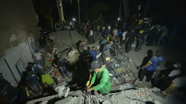 ao-minuto:-n.o-de-mortos-sobe-para-132;-decretado-recolher-obrigatorio
