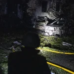 ataques-russos-causam-cinco-mortos-em-zaporijia,-explosoes-em-kyiv
