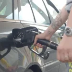 gasoleo-afundou-para-menos-de-2e/litro.-veja-o-que-aconteceu-aos-precos