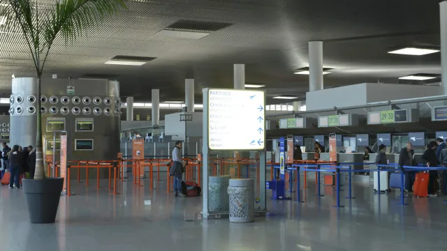 etna-fecha-aeroporto-de-catania-pelo-menos-ate-quinta-feira
