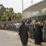 autoridades-espanholas-instalam-barreira-flutuante-em-melilla