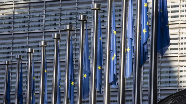 seca-e-calor?-bruxelas-diz-que-abastecimento-energetico-se-mantem-estavel