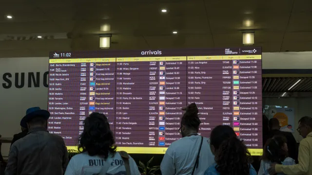 apos-recordes,-numero-de-passageiros-nos-aeroportos-cai-0,2%-em-junho