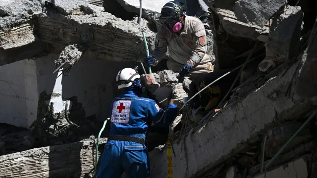 sobe-para-273-numero-de-mortos-em-sismo-na-colombia