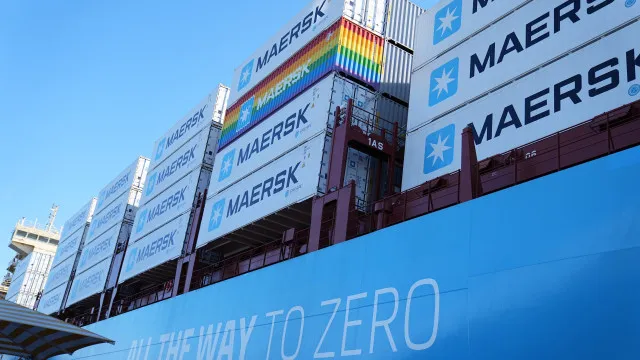 lucro-da-maersk-cai-24%-para-1.224-milhoes-na-primeira-metade-do-ano