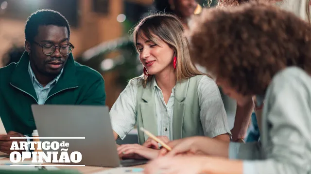 os-jovens-nao-sao-o-futuro,-sao-a-vantagem-competitiva-do-presente 