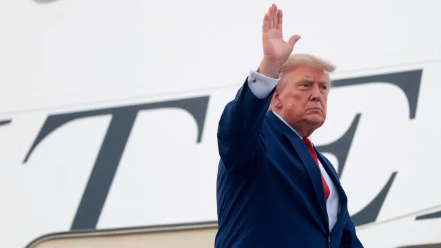 trump-recorre-da-decisao-que-suspendeu-obras-do-salao-de-baile