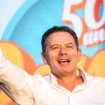 entre-“resultados”-e-criticas,-montenegro-garante:-“estamos-para-durar”