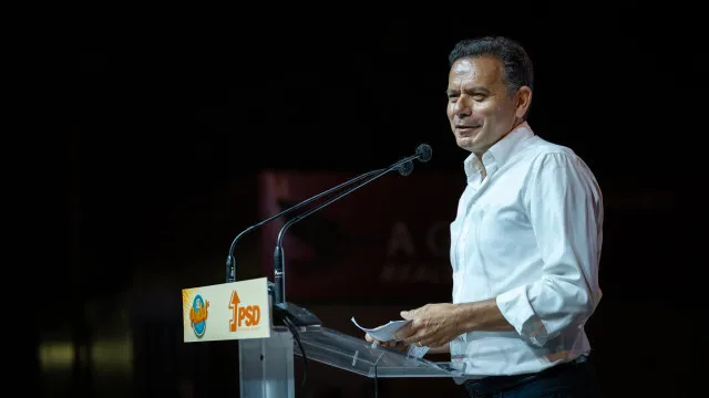 montenegro-esta-“no-pais-das-maravilhas”?-reacoes-ao-discurso-no-pontal