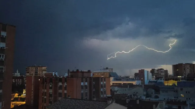 pastor-encontrado-morto-apos-ser-atingido-por-um-raio-em-espanha