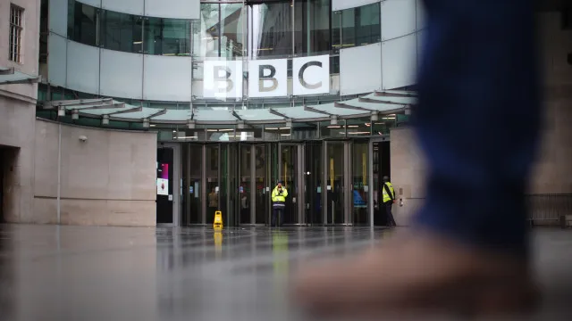 bbc-pede-ajuda-a-tribunal-dos-eua-em-processo-de-difamacao-movido-por-trump