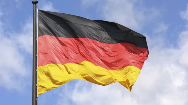berlim-admite-vender-participacao-no-commerzbank-ao-unicredit