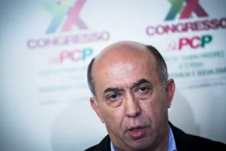 pcp-diz-que-ha-explicacoes-por-dar-e-duvida-de-impacto-do-estado-na-ren