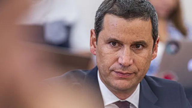 “o-estado-ja-tem-hoje-plenos-poderes-para-influenciar-a-atividade-da-ren”