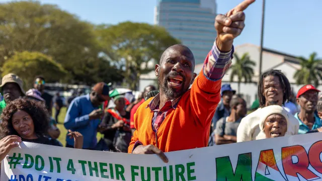 africa-do-sul-pede-uniao-regional-em-cimeira-apos-marcha-anti-imigracao