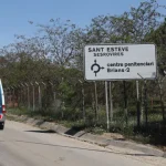 bateu,-mordeu,-ameacou:-visitante-agride-funcionaria-de-prisao-em-espanha