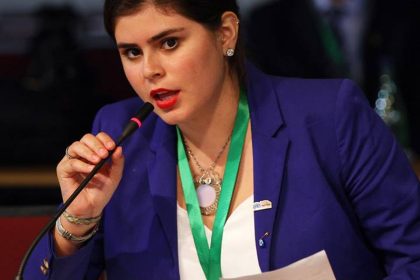 brasileira-defende-mais-influencia-dos-jovens-nas-decisoes-da-cop17