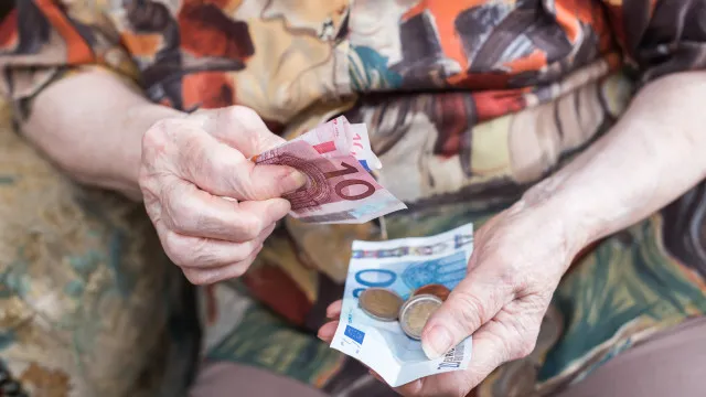 pensao-de-velhice:-mais-de-1,6-milhoes-de-reformados-com-menos-de-870e