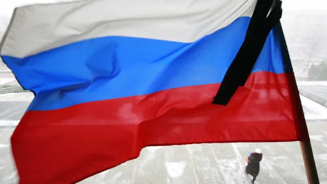 ataques-ucranianos-provocam-escassez-de-combustivel-na-russia