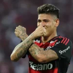 carrascal-desperta-no-flamengo-em-temporada-marcada-por-indisciplina