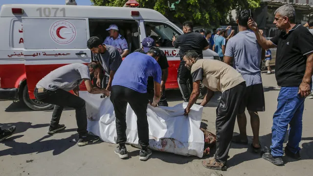 ataque-israelita-a-esquadra-em-gaza-mata-nove,-incluindo-crianca
