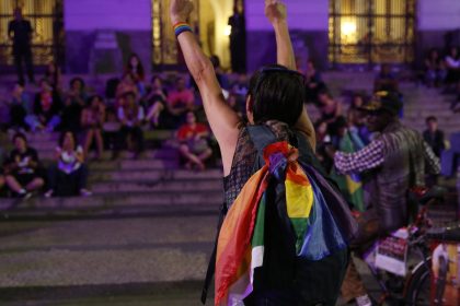 lesbicas-cobram-saude-integral,-trabalho-digno-e-fim-de-violencias