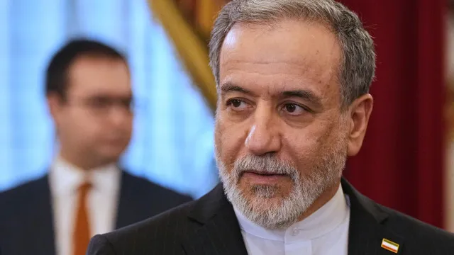 ministro-iraniano-diz-que-plano-de-trump-esta-“destinado-ao-fracasso”