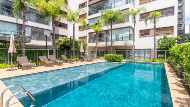 apartamentos-com-piscina-custam-mais-68%-(e-e-mais-dificil-encontra-los)
