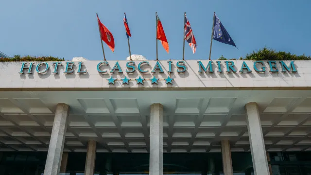 hotel-miragem-em-cascais-avanca-com-despedimento-coletivo:-saem-quase-200