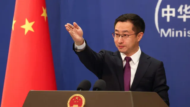 china:-sancoes-dos-eua-ao-irao-sao-“ilegais”-e-nao-vao-resolver-problema