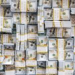dolar-cai-a-r$-5,14-com-alivio-no-mercado-externo