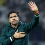 palmeiras-goleia-vasco-e-volta-a-abrir-frente-no-brasileirao:-4-a-1