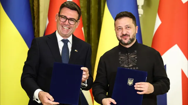 kyiv-e-londres-assinam-acordo-sobre-utilizacao-de-ia-na-defesa
