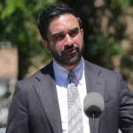 comerciantes-processam-mamdani-para-travar-supermercados-municipais