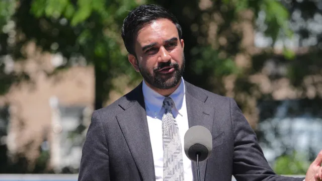 comerciantes-processam-mamdani-para-travar-supermercados-municipais