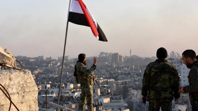 siria:-chefe-das-forcas-curdas-declara-dissolucao