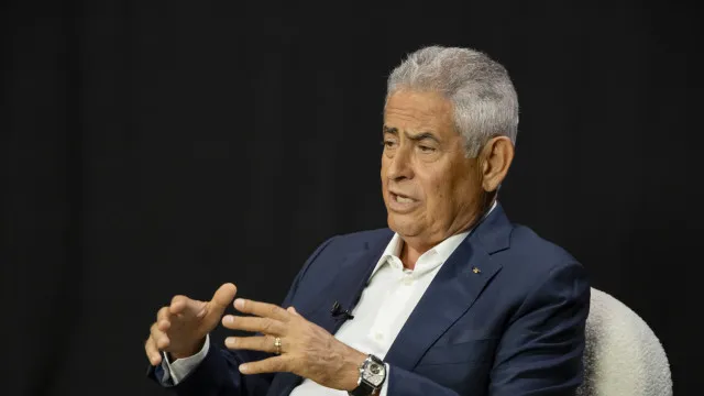 novo-banco-vende-ativos-de-vieira-para-tentar-tapar-buraco-de-400-milhoes