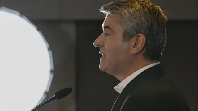 carneiro-diz-que-marques-mendes-“pos-o-dedo-na-ferida”-sobre-governo