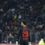 vozinha-estreia-no-colo-colo-com-vitoria-e-celebra-retorno-aos-gramados