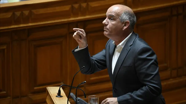pcp-diz-que-“nao-vale-nada”-compromisso-do-governo-de-nao-reformar-ss
